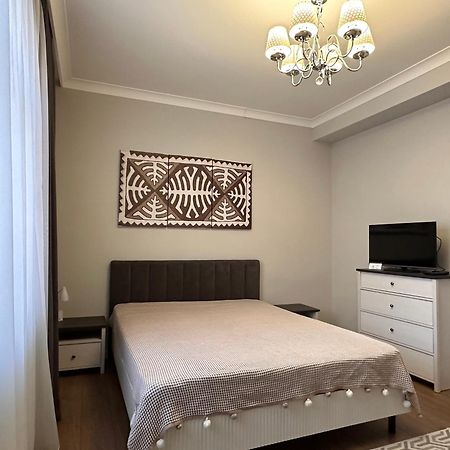 Aikol Guesthouse Bishkek Luaran gambar